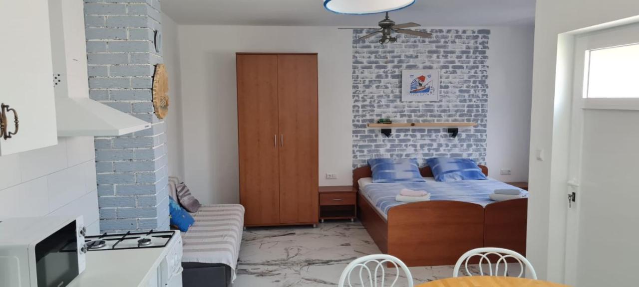 Apartmani Centar Seline Paklenica Zewnętrze zdjęcie